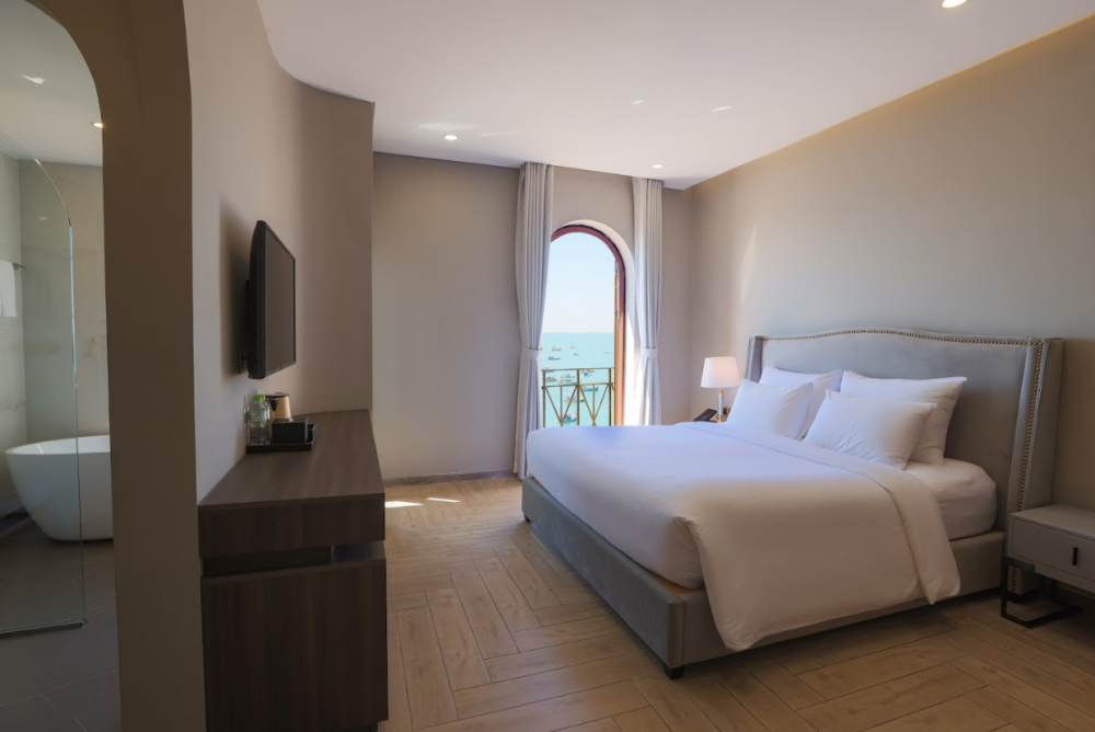 Premium Sea View with Balcony, CASEPIA Hotel Phu Quoc 3*