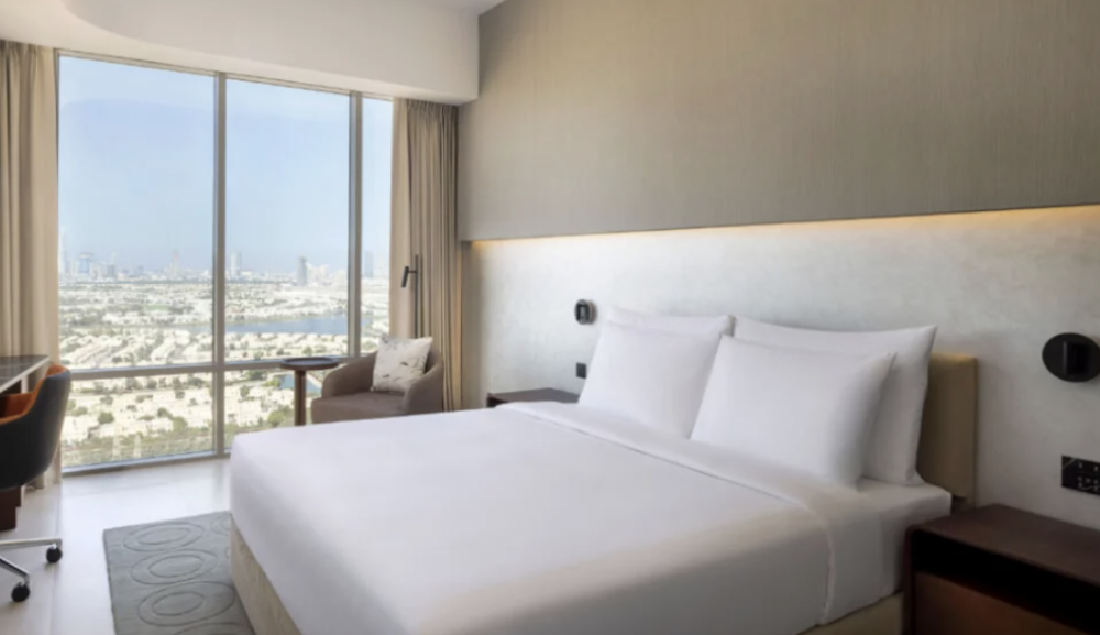 Deluxe King або Twin, Hotel Local Dubai, Jumeirah Village Triangle, Autograph Collection 4*