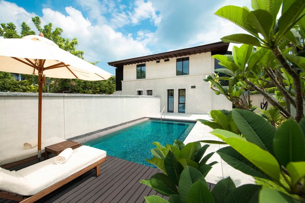 Luxury Pool Villa with 2 bedrooms, Le Meridien Shimei Bay Beach Resort & Spa 5*