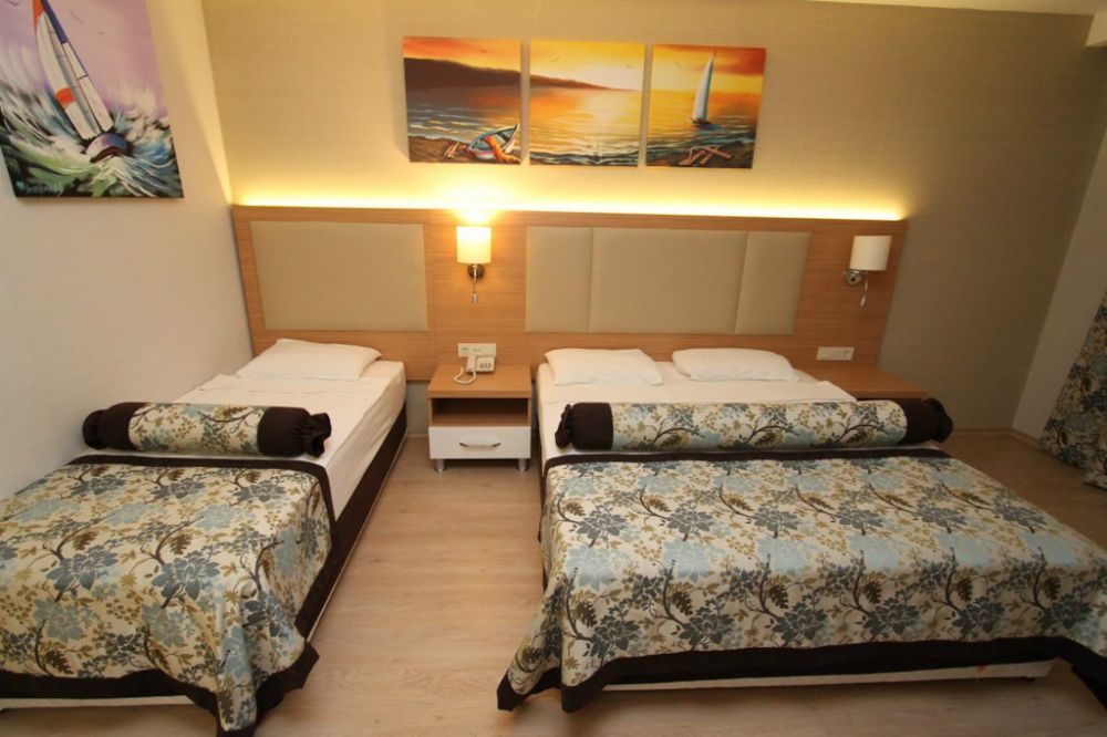 Standard, Blue Wave Hotel 4*