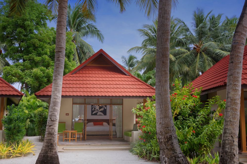 Deluxe Bungalow, Niva Kurumba Maldives (ex. Kurumba Maldives) 5*