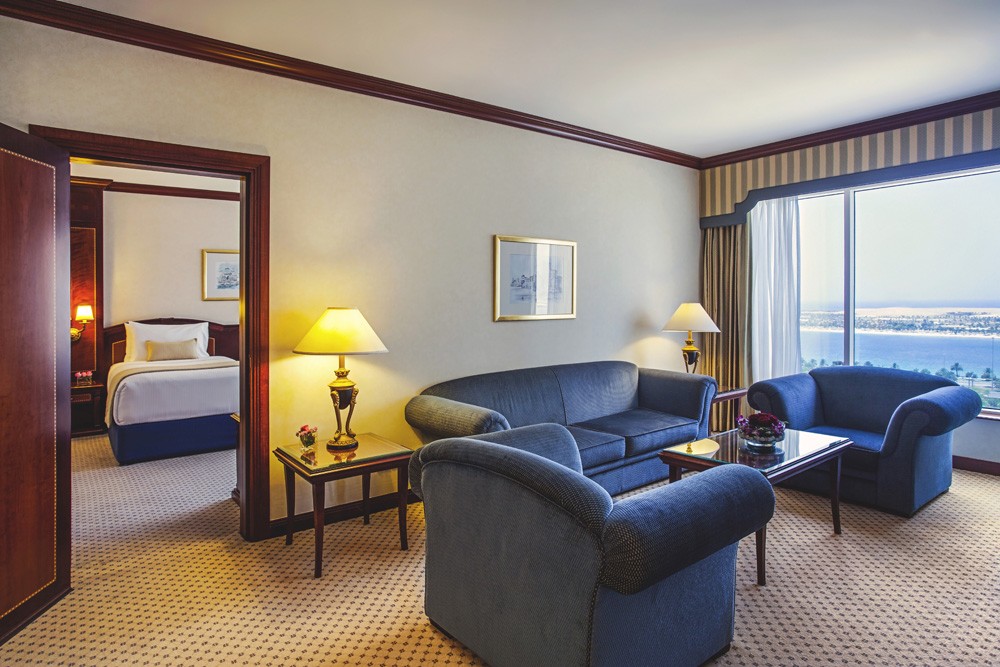 Executive Suite, Corniche Hotel Abu Dhabi 3*