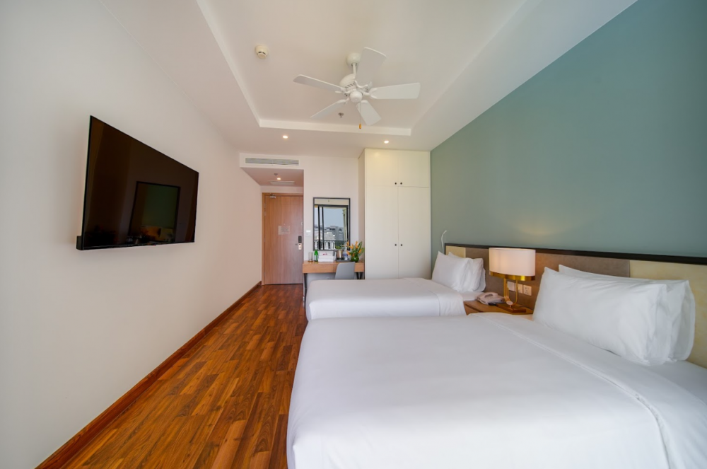 Superior PV/OV (Standard PV/OV), Wyndham Garden Grandworld Phu Quoc 4+