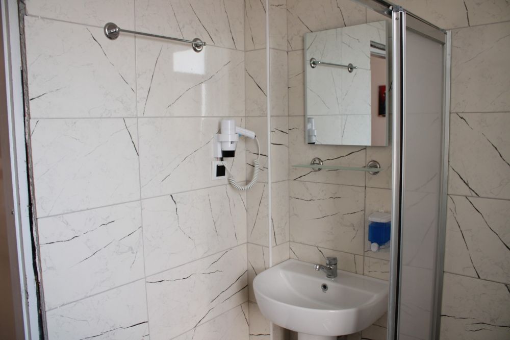 STANDARD ROOM / DBL, Max Nova Hotel 3*