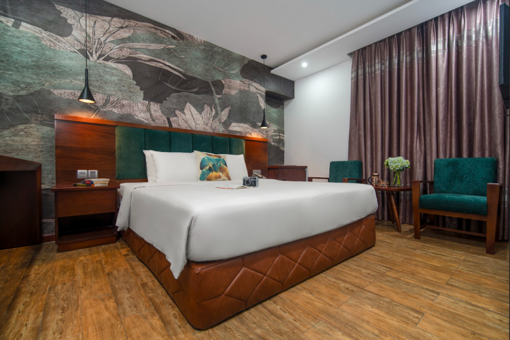 Standard Room DBL/TRPL, Crystal Hotel Danang 3*