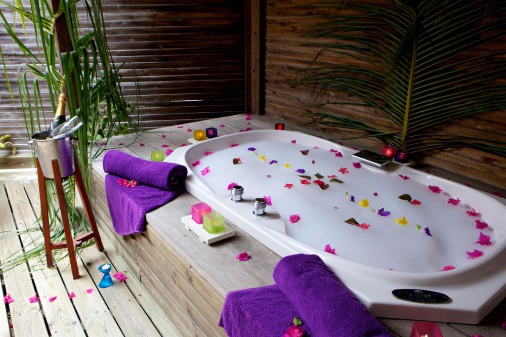 O Jacuzzi Beach Villa (Age 12+), Kuredu Island Resort 4*