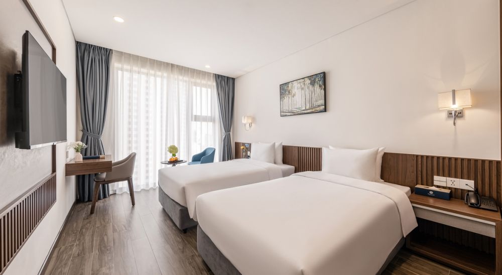 Executive, Mangata Beachfront Hotel 4*