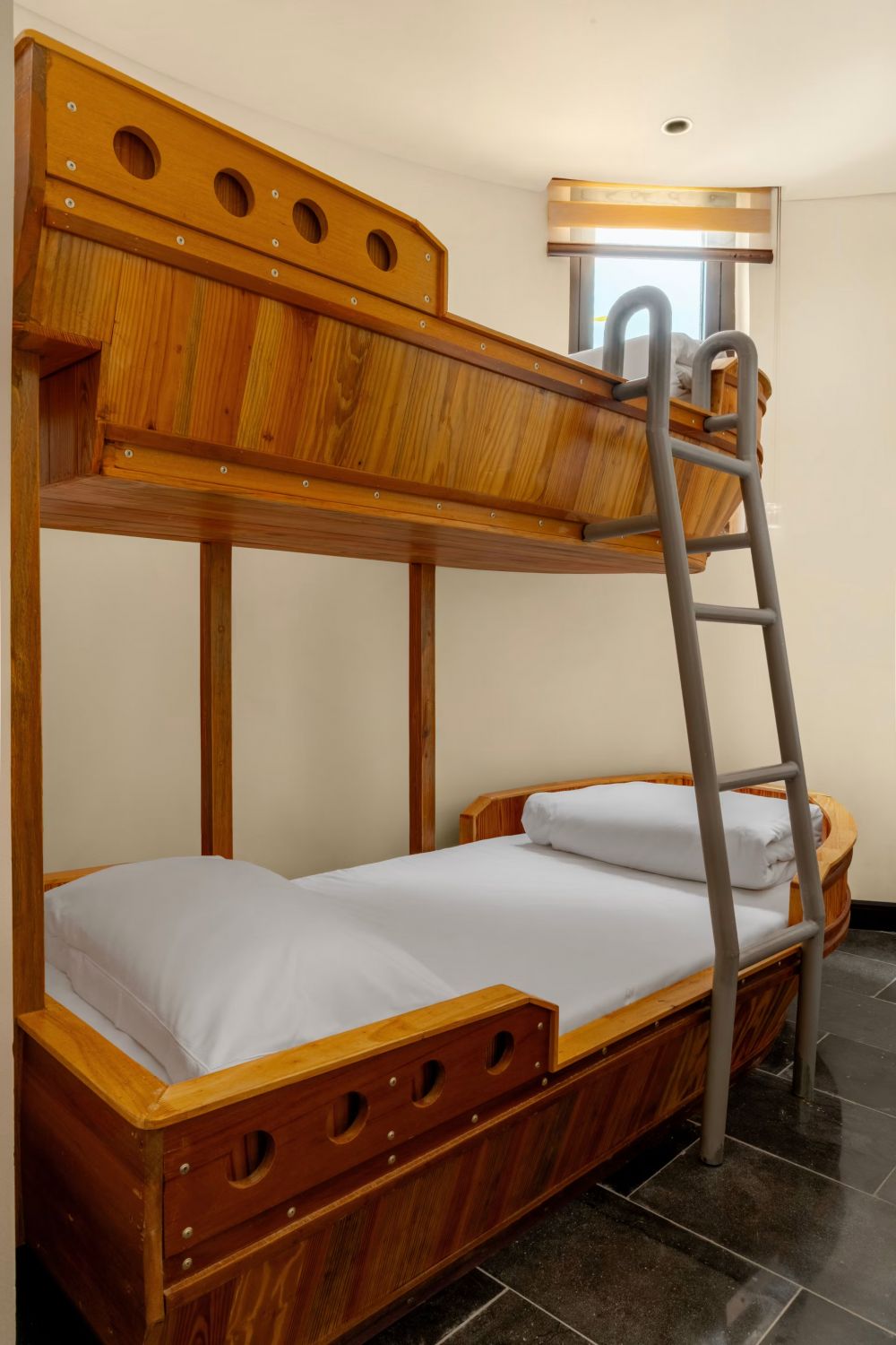 Signature Family Suite 2-Bedroom Sea View with Children Themed Room, Amiana Resort Nha Trang 5*