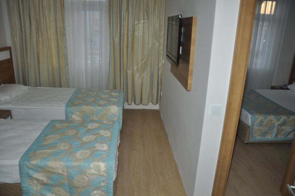 Family, Merve Sun Hotel 4*