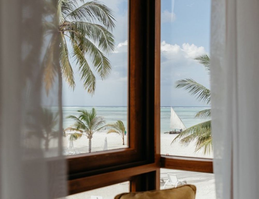 Deluxe Room Beachfront, LUX*Marijani Zanzibar 5*