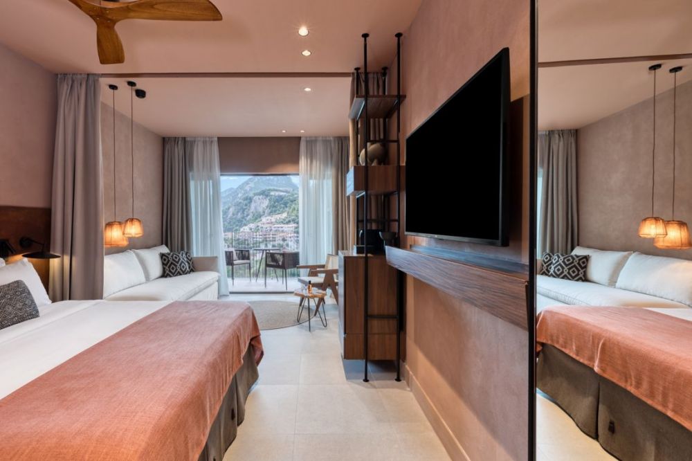 Horizon Junior Suite, Domes of Corfu, Autograph Collection 5*