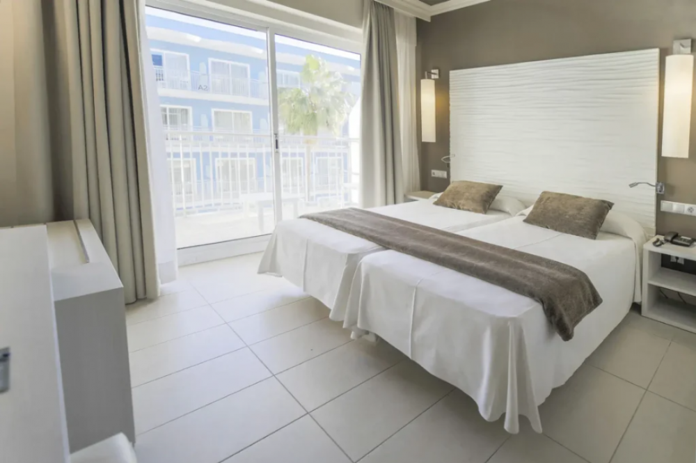 Pool View Family Room, Augustus Hotel 4*