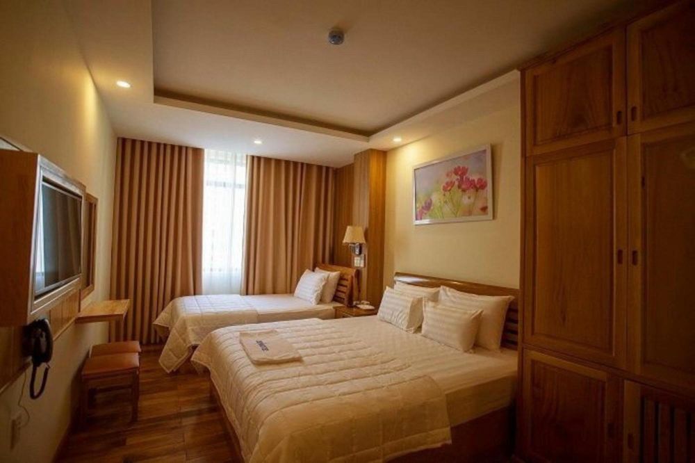 Deluxe DBL/TRPL, Senkotel Nha Trang 2*