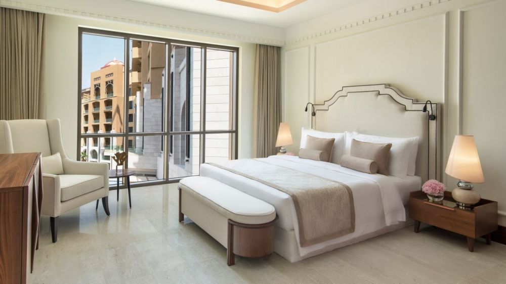 3 Bedroom Suite Marina View, The St. Regis Marsa Arabia Island, The Pearl Qatar 5*