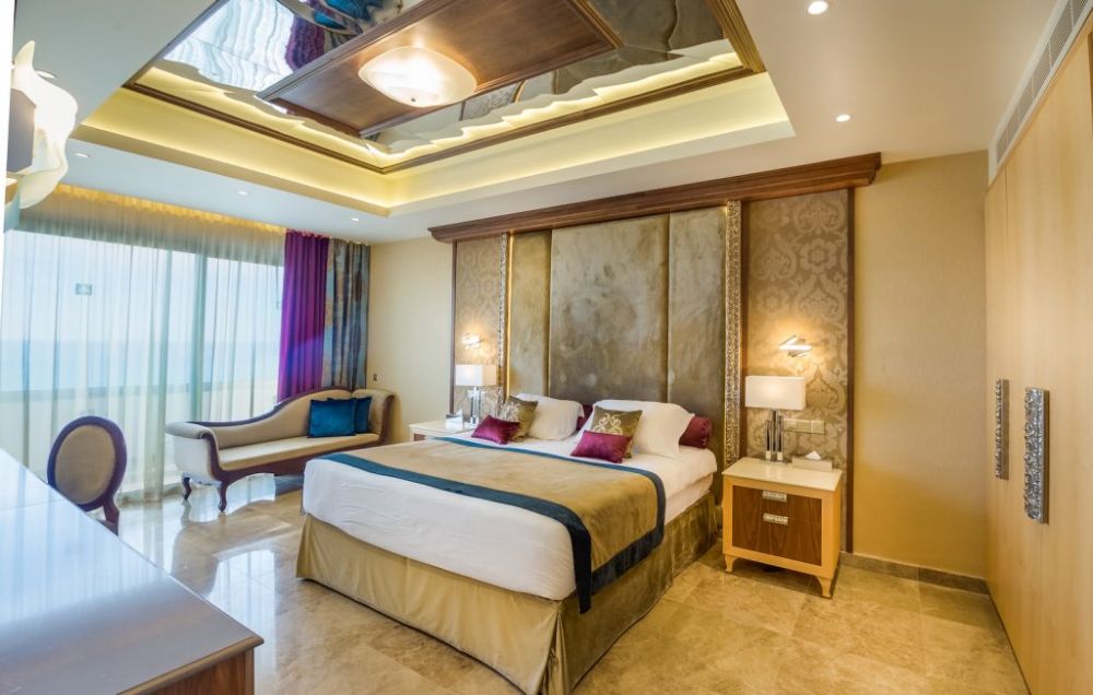 King Suite, Adams Beach Hotel 5*
