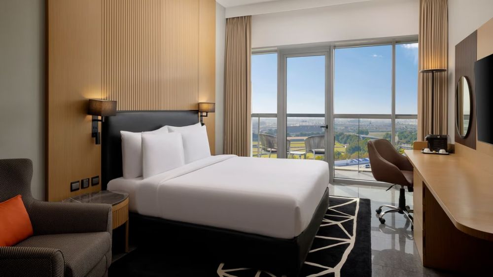 Superior Room with Soluna Beach Club Access, The First Collection Hotel Business Bay 4*