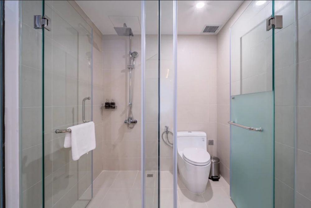 Executive Twin CV/SV with Bathtub, Gonsala Hotel Nha Trang 4*