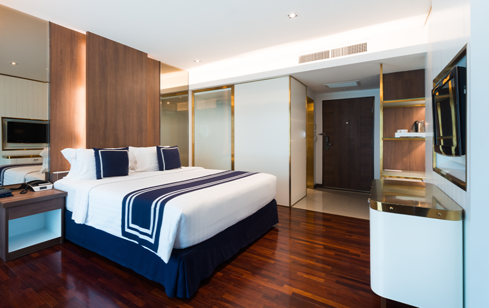 Deluxe, Cruise Hotel (The) (ex. A-One The Royal Cruise Hotel) 4*