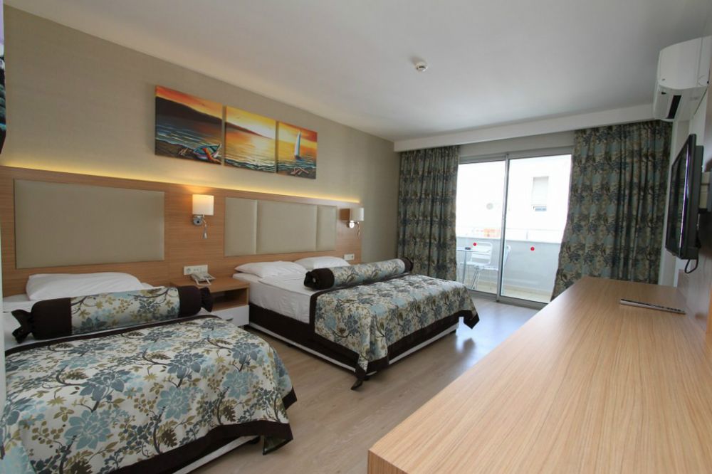 Standard, Blue Wave Hotel 4*
