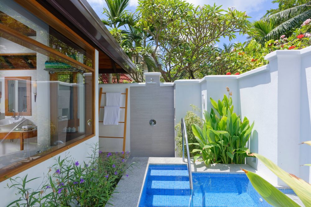 Beach Villa with Jacuzzi, Niva Kurumba Maldives (ex. Kurumba Maldives) 5*