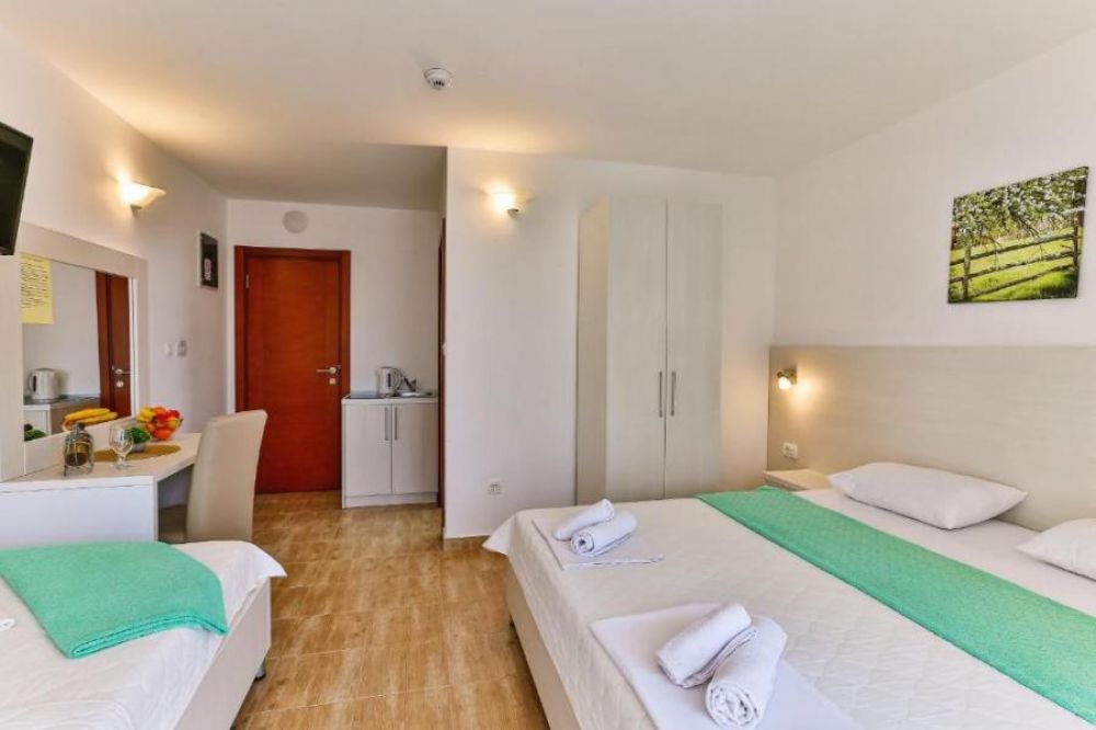 Studio 02+1, Skyprime 3+