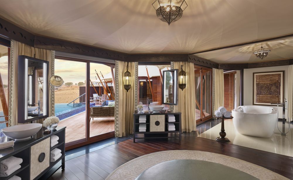Al Sahari Tented Pool Villa, The Ritz Carlton Ras Al Khaimah Al Wadi Desert 5*
