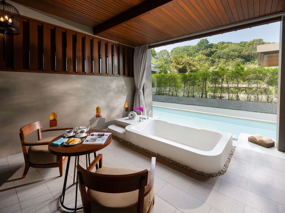 Premier Room Pool Access Whirlpool Bath (King Bed), Avista Hideaway Phuket Patong Mgallery By Sofitel 5*