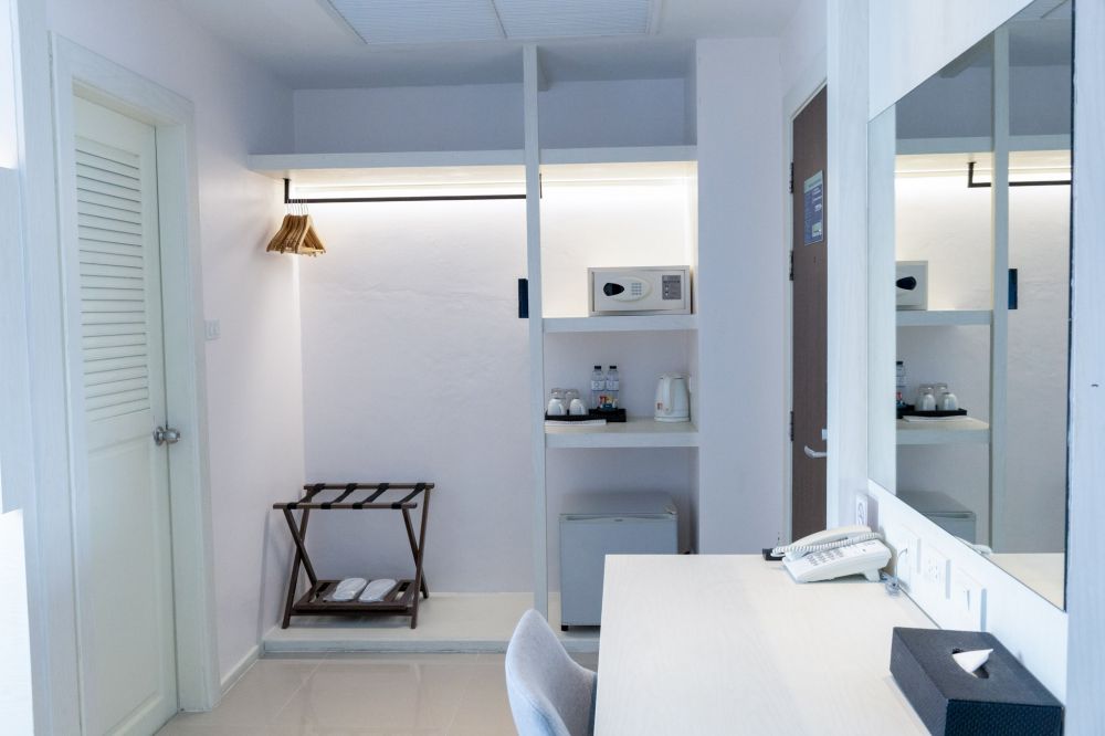 Superior, Amata Patong 4*