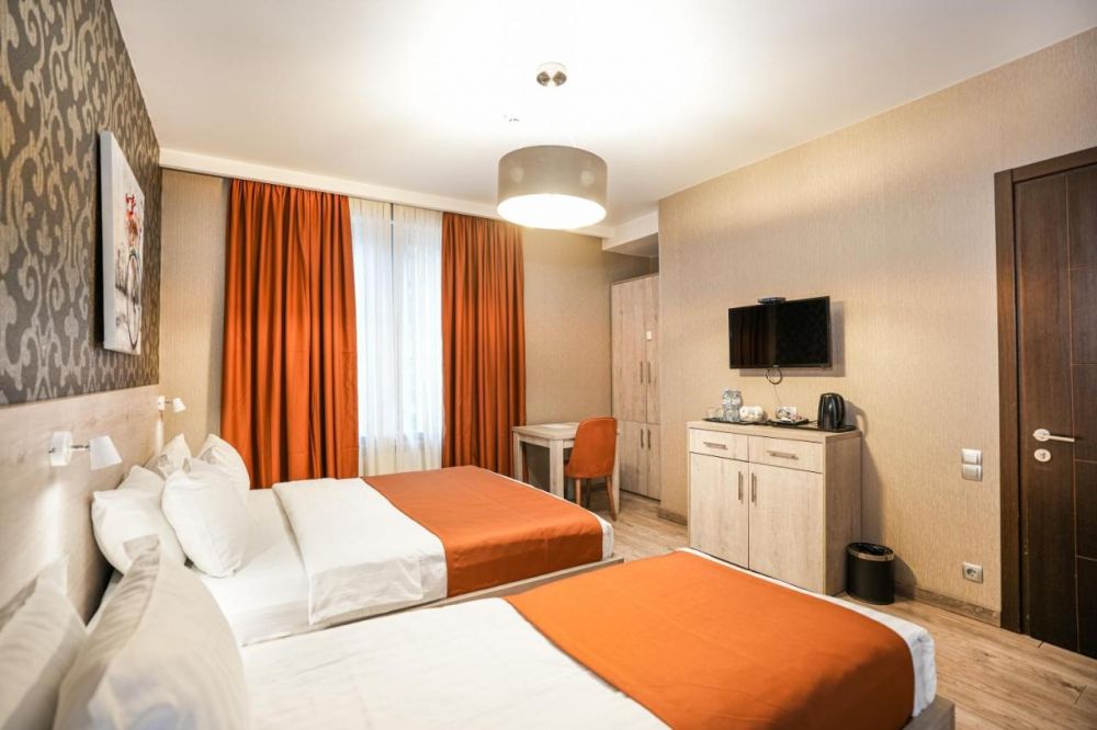 Standard/ Standard TRPL, 1 Hotel Borjomi (ex.Milano Palace) 4*