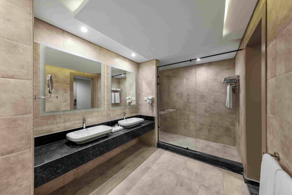 Penthouse Family Suite, The V Luxury Resort 5*