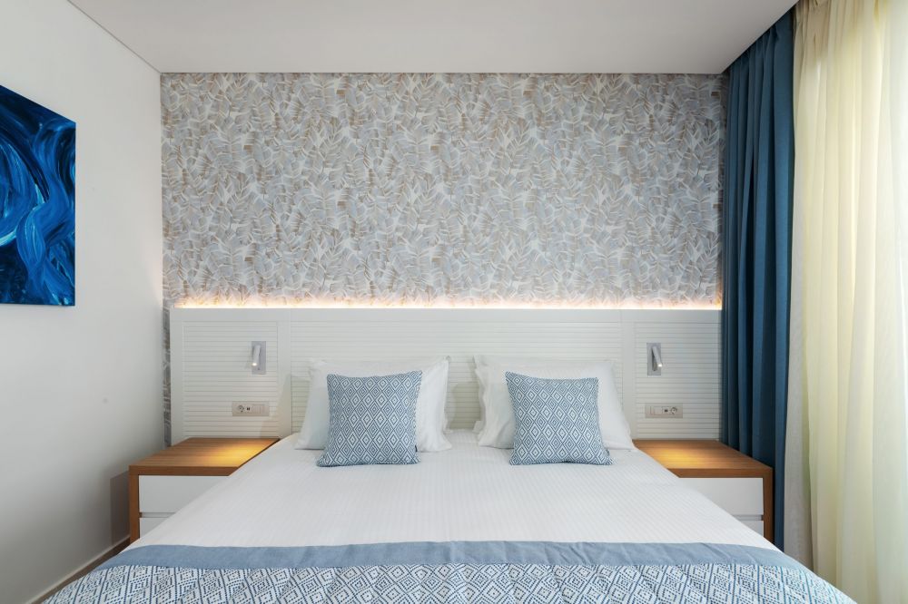 Family Room, Blue Lagoon Queen 5*