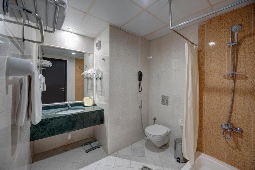 One Bedroom Apartment, Sunday Mega Hotel Sheikh Zayed Road (ex. Emirates Grand Hotel) 4*