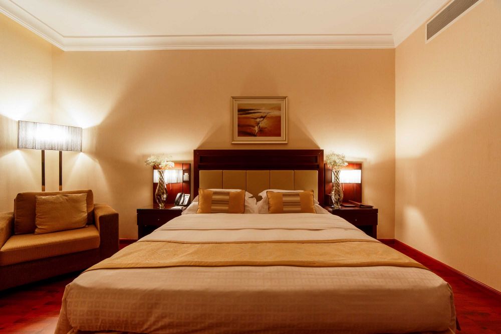 One Bedroom Suite / Apartment, Grand Millennium Dubai 5*