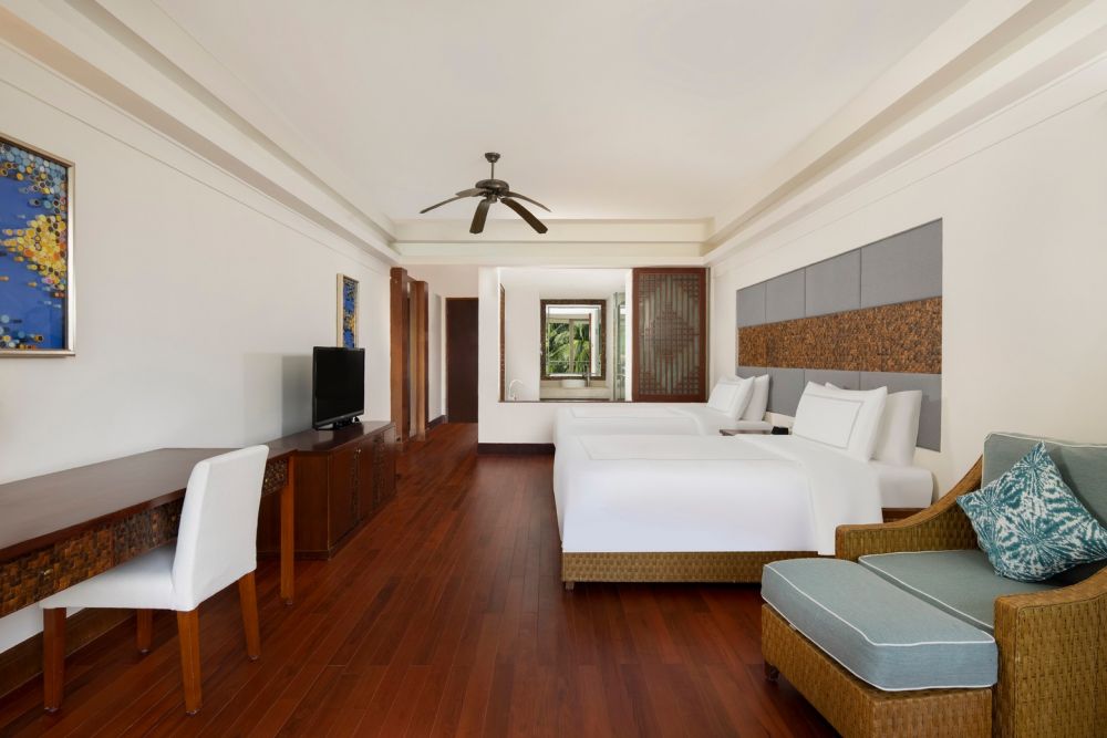 Swiss Deluxe King/Twin room (ex.Deluxe Room), Swissotel & Grand Mercure Sanya Yalong Bay 5*