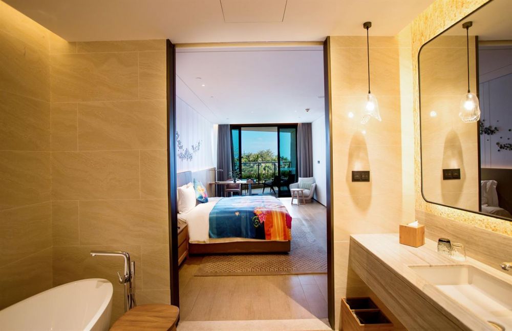 Deluxe Parent-Child Suite, Sanya Conifer Resort 5*