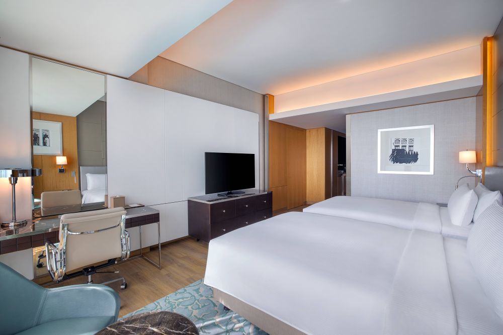 Twin/King Executive Room, Hilton Dubai Palm Jumeirah 5*