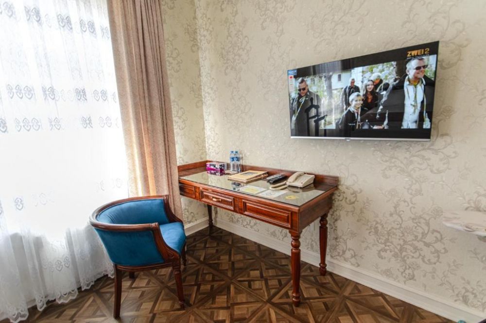 Apartment, Konstantin Plaza 4*