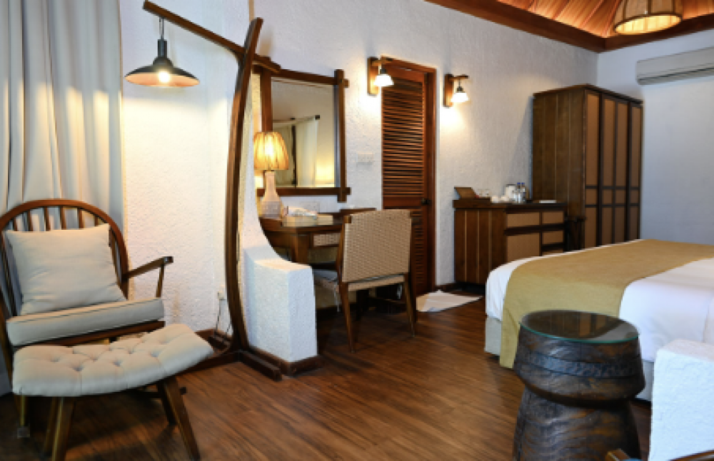 Beach Bungalow, Makunudu Island | Adults Only 10+ 4*