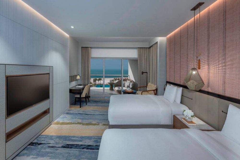 Infinity Ocean View Room, Intercontinental Ras Al Khaimah Mina Al Arab Resort 5*