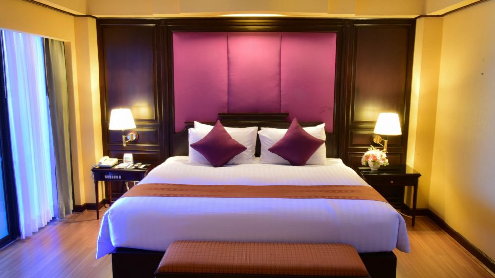 Grand Suite, Patong Resort Hotel 3*