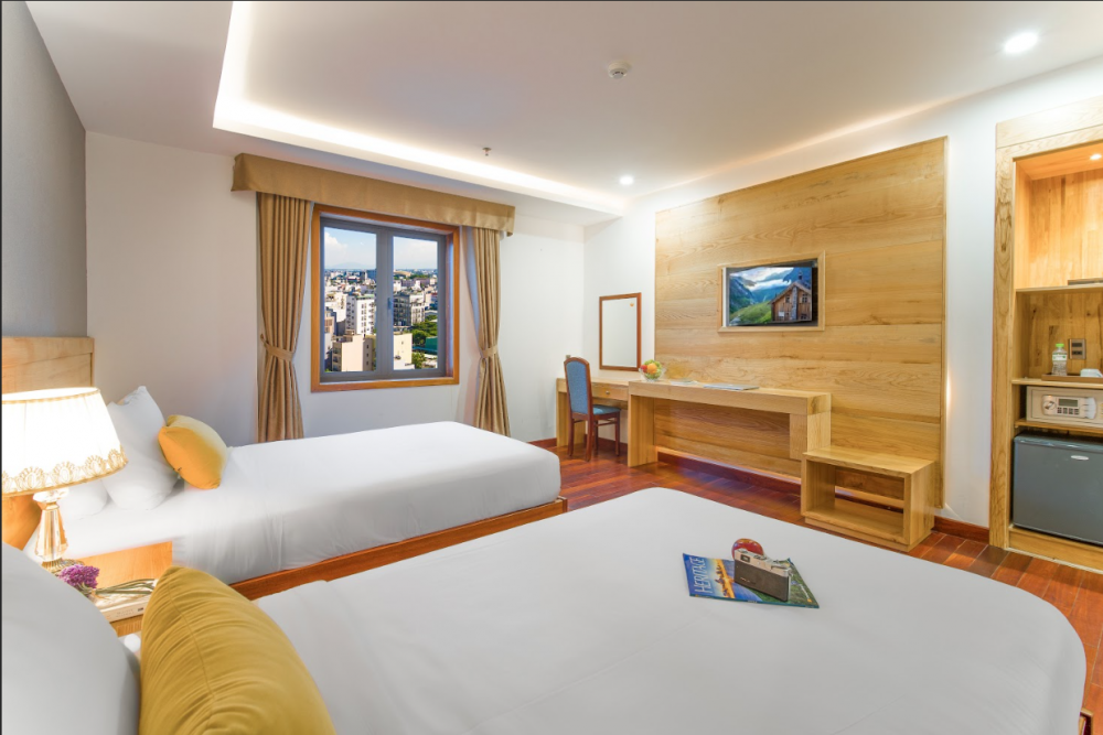 Family Room with Bathtub, Sunny Ocean Hotel & Spa 4*