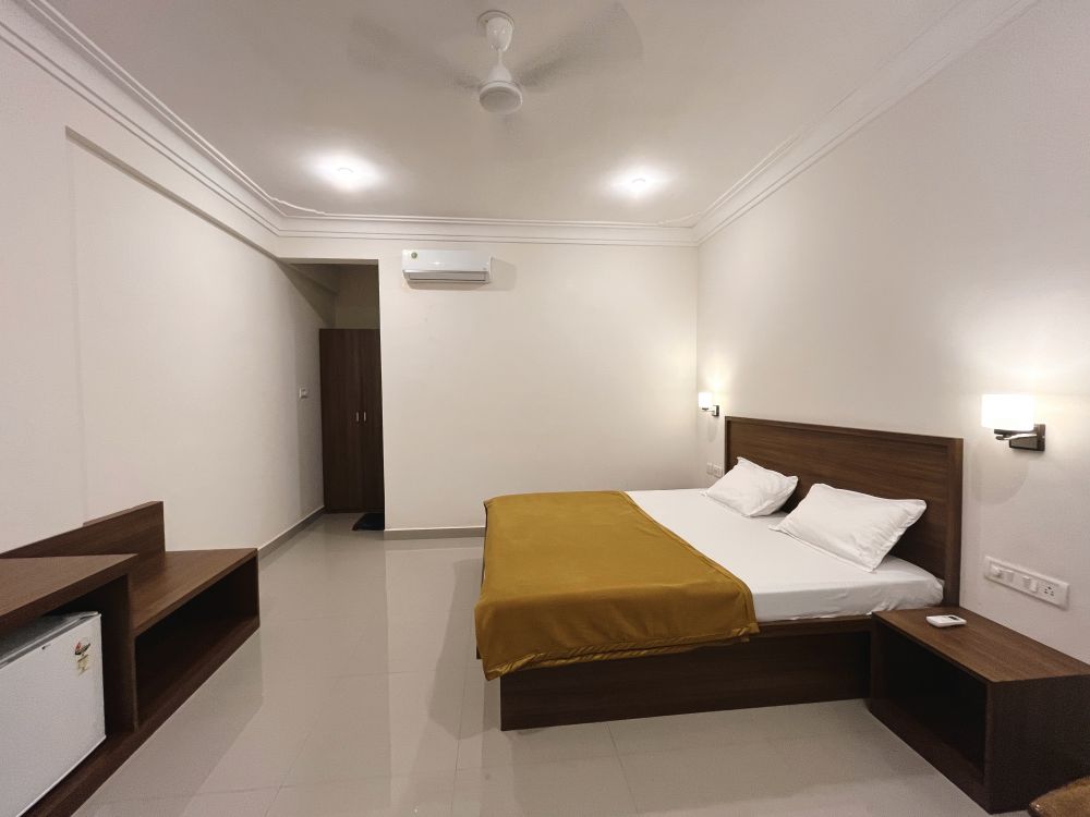 Deluxe, Morjim Sunset 3*
