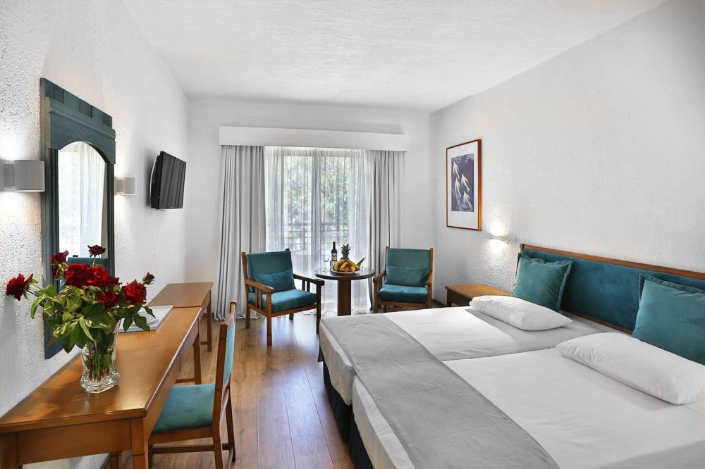 Twin Hotel Room, Paphos Gardens Hotel 3*