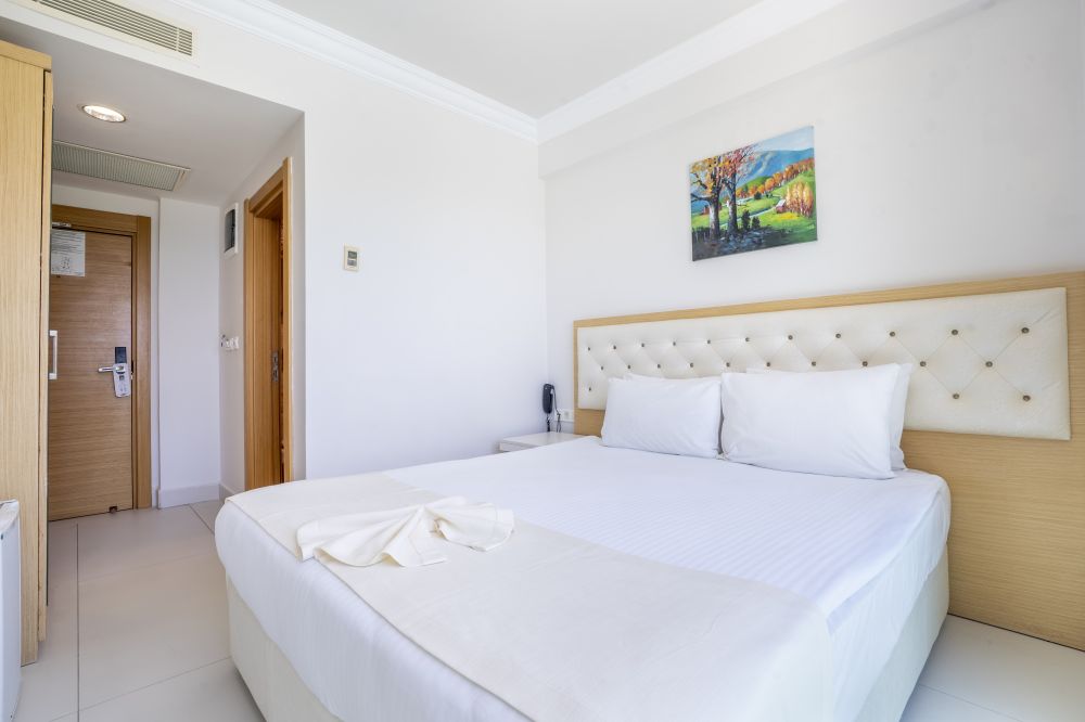 Standard Room, Dragut Point North 3*