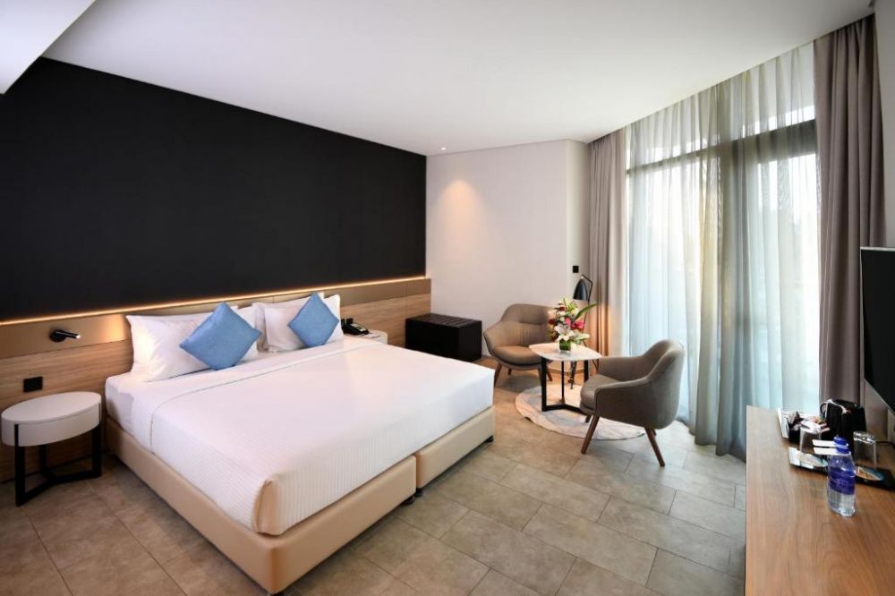 Executive Room, Beach Walk Hotel Jumeirah 4*
