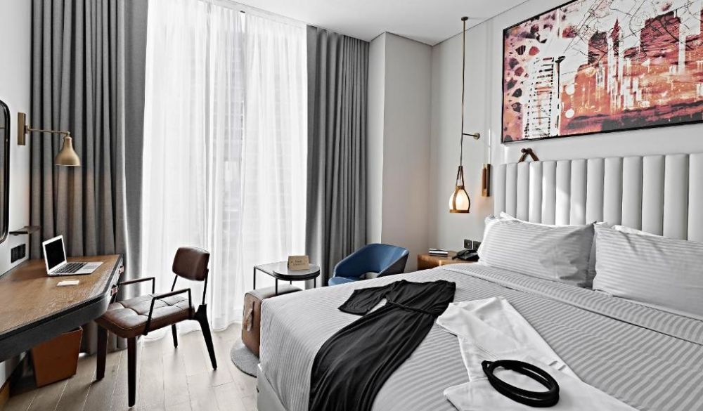 Fam Pad Room, Barceló Business Bay, Dubai (ex. Revier Hotel Dubai) 3*