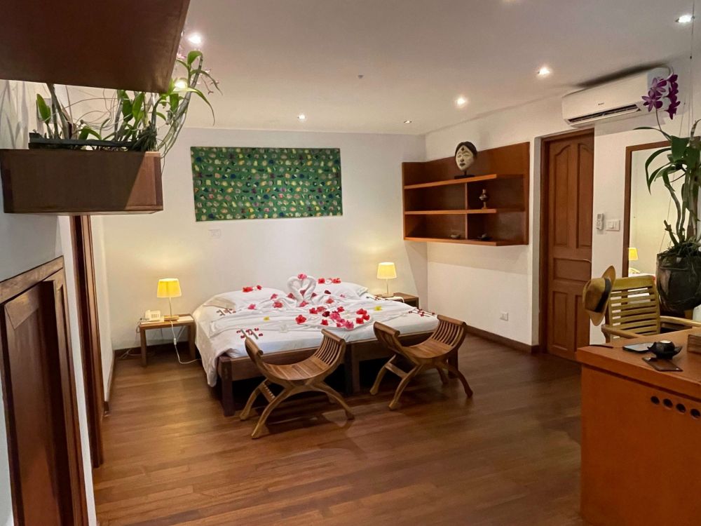 Club Room, Gangehi Island Resort 5*