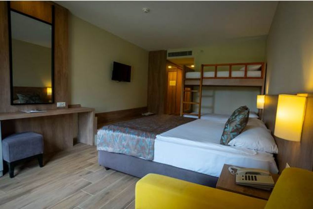 Standard Room/Standard Bunkbed, Lucida Beach Hotel 5*