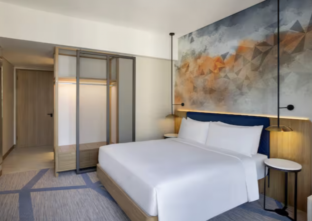 King Room With Sofa Bed, Hilton Garden Inn Dubai Business Bay 4*