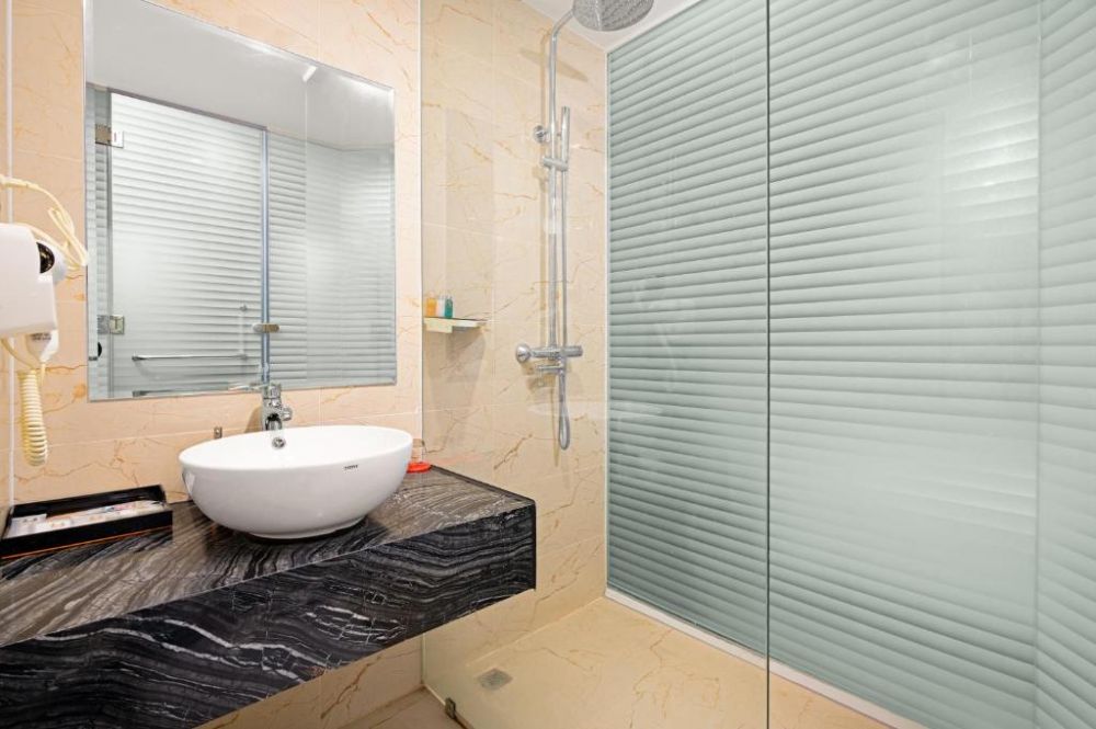 Deluxe QDPL, Vesna Hotel 5*
